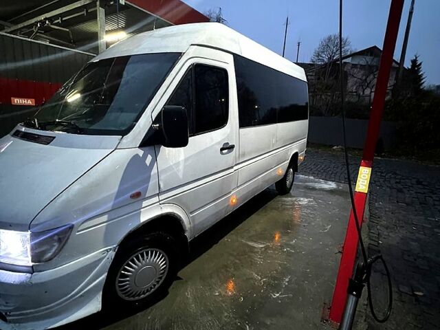 Мерседес Sprinter, объемом двигателя 2.9 л и пробегом 200 тыс. км за 3500 $, фото 3 на Automoto.ua