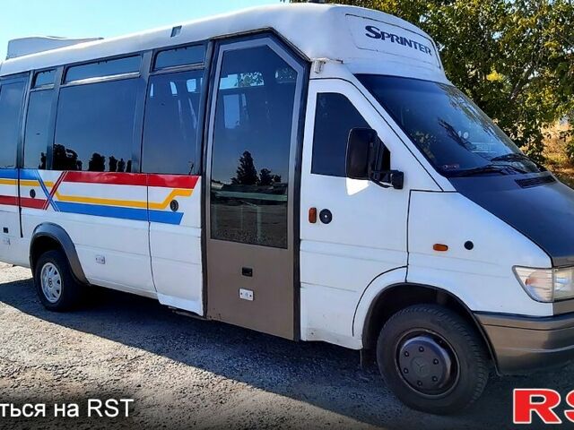 Мерседес Sprinter, об'ємом двигуна 2.9 л та пробігом 296 тис. км за 11500 $, фото 2 на Automoto.ua