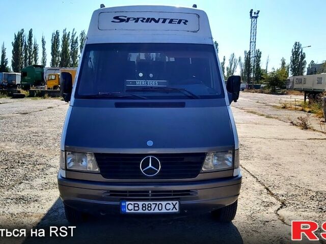 Мерседес Sprinter, об'ємом двигуна 2.9 л та пробігом 296 тис. км за 11500 $, фото 1 на Automoto.ua