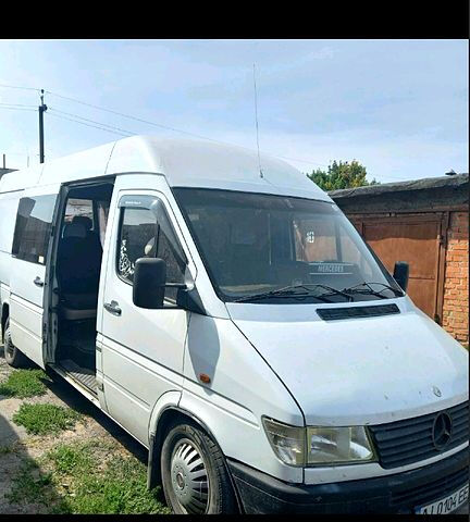 Мерседес Sprinter, объемом двигателя 2.7 л и пробегом 303 тыс. км за 6000 $, фото 2 на Automoto.ua
