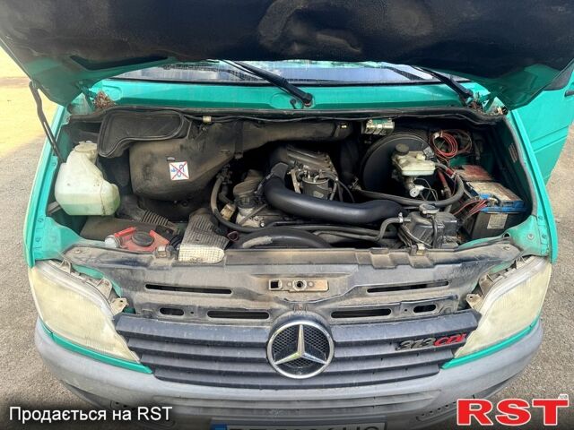 Мерседес Sprinter, объемом двигателя 2.2 л и пробегом 382 тыс. км за 12500 $, фото 12 на Automoto.ua