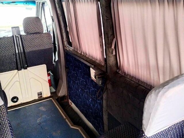 Мерседес Sprinter, объемом двигателя 27 л и пробегом 340 тыс. км за 10000 $, фото 8 на Automoto.ua