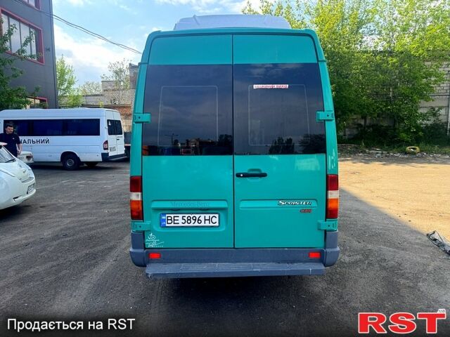 Мерседес Sprinter, объемом двигателя 2.2 л и пробегом 382 тыс. км за 12500 $, фото 4 на Automoto.ua