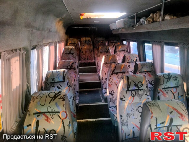 Мерседес Sprinter, об'ємом двигуна 2.2 л та пробігом 1500 тис. км за 9500 $, фото 7 на Automoto.ua