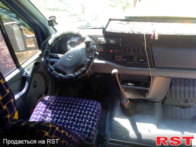 Мерседес Sprinter, объемом двигателя 2.2 л и пробегом 375 тыс. км за 10500 $, фото 12 на Automoto.ua