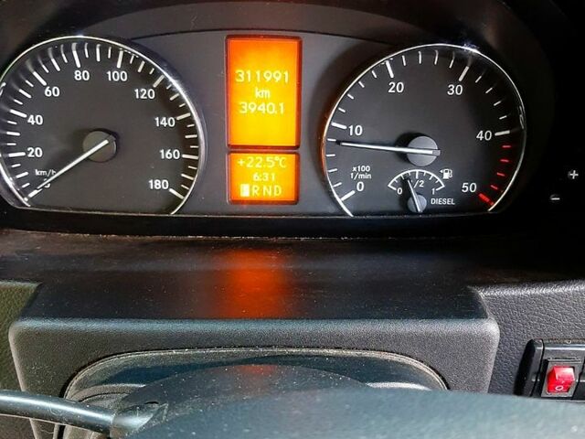 Мерседес Sprinter, об'ємом двигуна 2.2 л та пробігом 312 тис. км за 22999 $, фото 2 на Automoto.ua