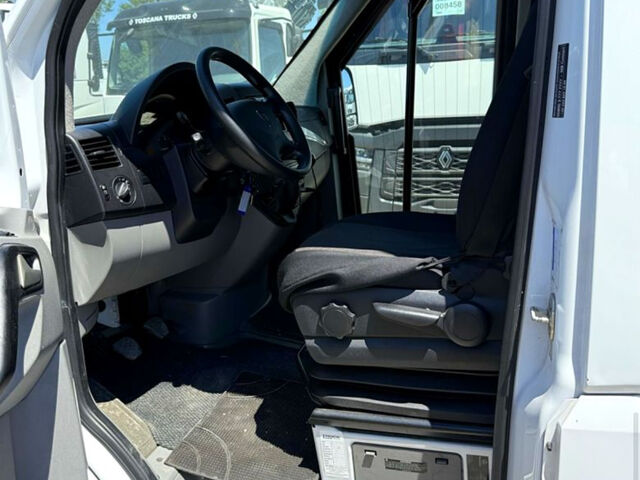 Мерседес Sprinter, объемом двигателя 3 л и пробегом 166 тыс. км за 55500 $, фото 3 на Automoto.ua