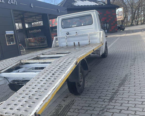 Мерседес Sprinter, объемом двигателя 2.3 л и пробегом 650 тыс. км за 7900 $, фото 9 на Automoto.ua