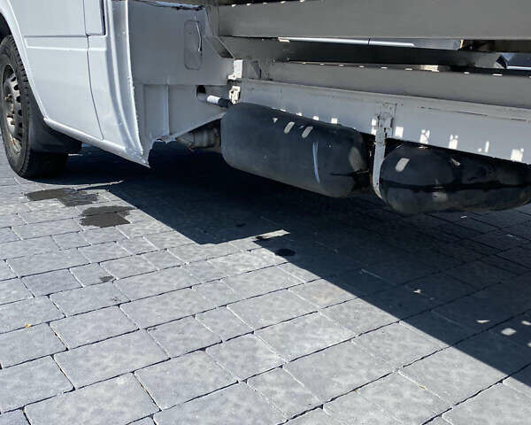 Мерседес Sprinter, объемом двигателя 2.3 л и пробегом 650 тыс. км за 7900 $, фото 12 на Automoto.ua