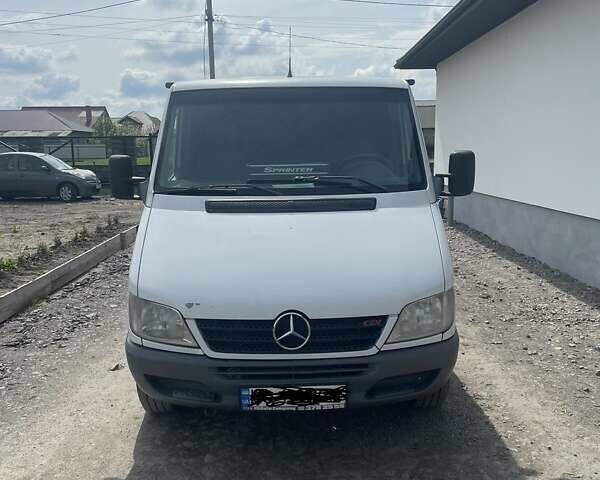 Мерседес Sprinter, об'ємом двигуна 2.15 л та пробігом 400 тис. км за 13300 $, фото 2 на Automoto.ua