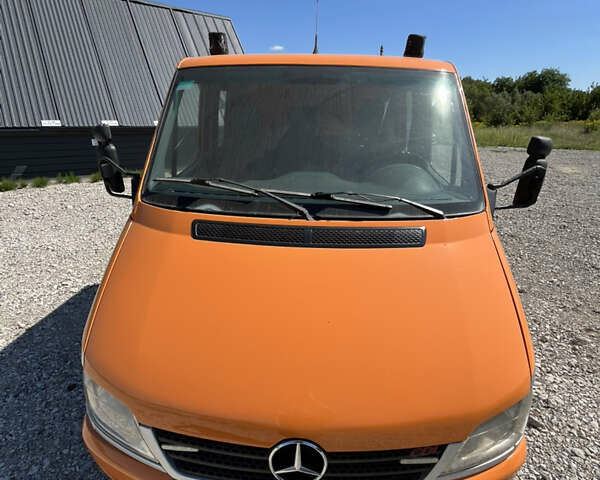 Мерседес Sprinter, объемом двигателя 0 л и пробегом 517 тыс. км за 14000 $, фото 5 на Automoto.ua