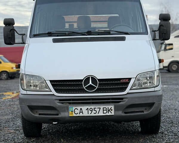 Мерседес Sprinter, об'ємом двигуна 2.7 л та пробігом 360 тис. км за 19999 $, фото 1 на Automoto.ua