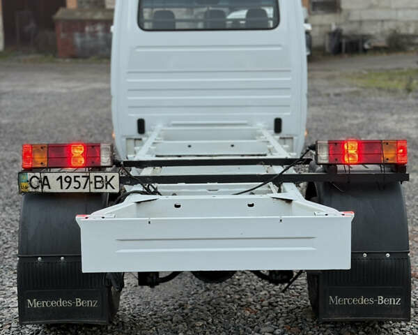 Мерседес Sprinter, об'ємом двигуна 2.7 л та пробігом 360 тис. км за 19999 $, фото 7 на Automoto.ua