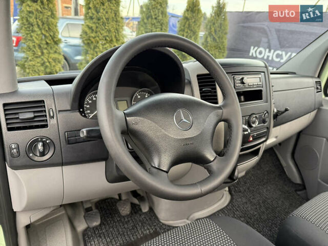 Мерседес Sprinter, объемом двигателя 0 л и пробегом 147 тыс. км за 15500 $, фото 13 на Automoto.ua