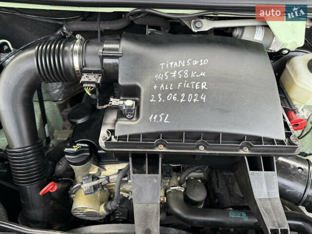 Мерседес Sprinter, объемом двигателя 0 л и пробегом 147 тыс. км за 15500 $, фото 7 на Automoto.ua