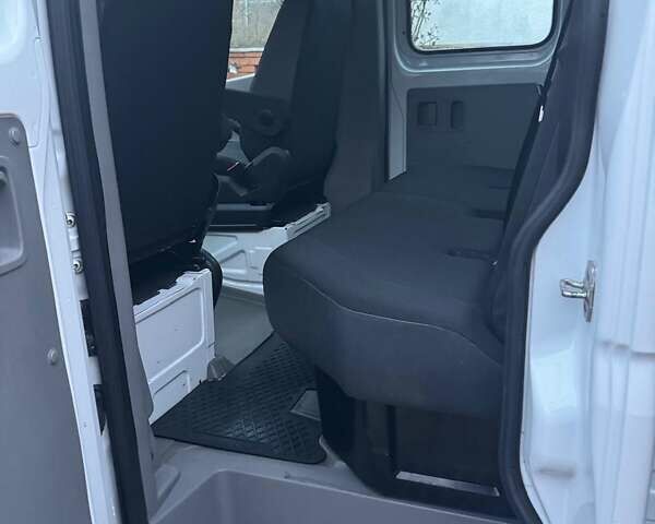 Мерседес Sprinter, об'ємом двигуна 2.2 л та пробігом 187 тис. км за 19900 $, фото 9 на Automoto.ua