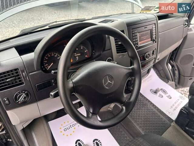 Мерседес Sprinter, объемом двигателя 2.2 л и пробегом 165 тыс. км за 27800 $, фото 24 на Automoto.ua
