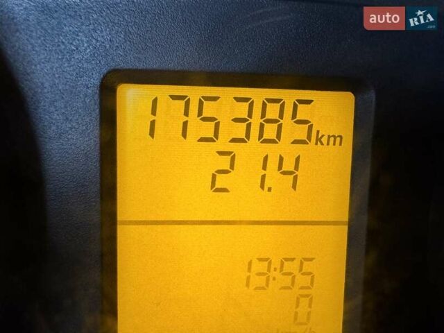 Мерседес Sprinter, об'ємом двигуна 0 л та пробігом 175 тис. км за 26900 $, фото 8 на Automoto.ua