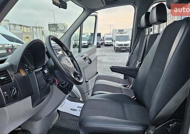 Мерседес Sprinter, объемом двигателя 2.2 л и пробегом 131 тыс. км за 20800 $, фото 24 на Automoto.ua