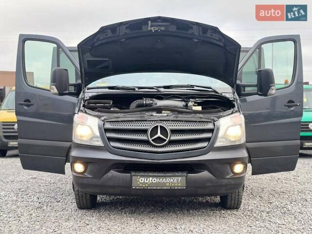 Мерседес Sprinter, объемом двигателя 2.2 л и пробегом 165 тыс. км за 27800 $, фото 17 на Automoto.ua