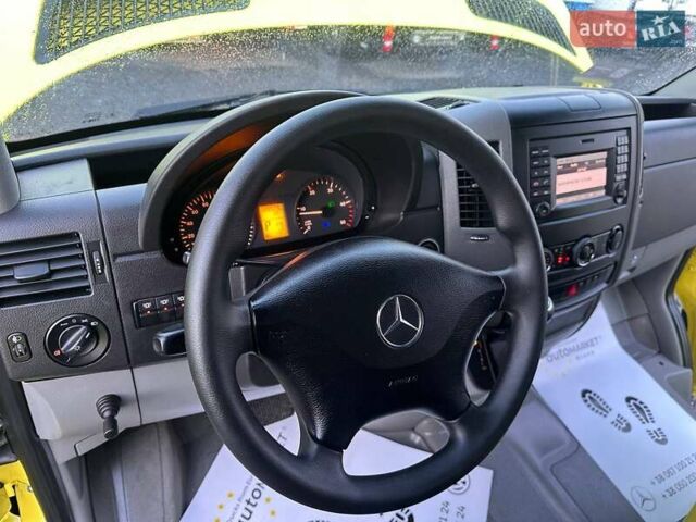 Мерседес Sprinter, объемом двигателя 2.2 л и пробегом 128 тыс. км за 29800 $, фото 22 на Automoto.ua