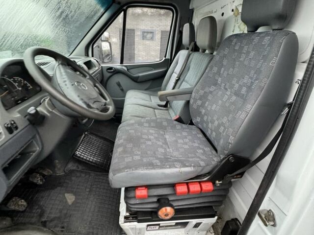Мерседес Sprinter, об'ємом двигуна 0 л та пробігом 0 тис. км за 18000 $, фото 9 на Automoto.ua