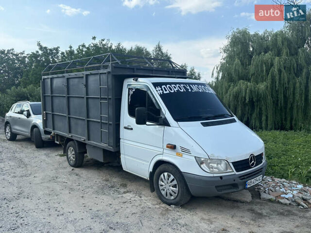 Мерседес Sprinter, об'ємом двигуна 27 л та пробігом 566 тис. км за 13000 $, фото 1 на Automoto.ua