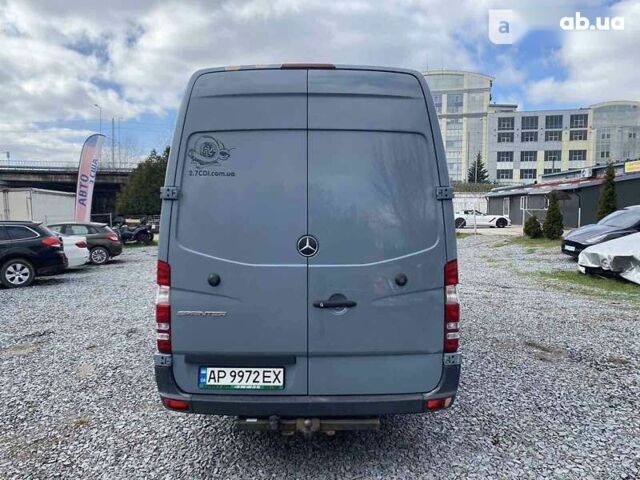 Мерседес Sprinter, об'ємом двигуна 2.7 л та пробігом 325 тис. км за 19500 $, фото 6 на Automoto.ua