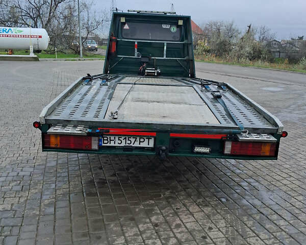 Мерседес Sprinter, объемом двигателя 2.7 л и пробегом 740 тыс. км за 16500 $, фото 2 на Automoto.ua