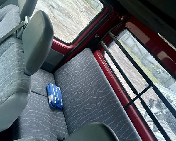 Мерседес Sprinter, об'ємом двигуна 2.7 л та пробігом 367 тис. км за 13000 $, фото 17 на Automoto.ua