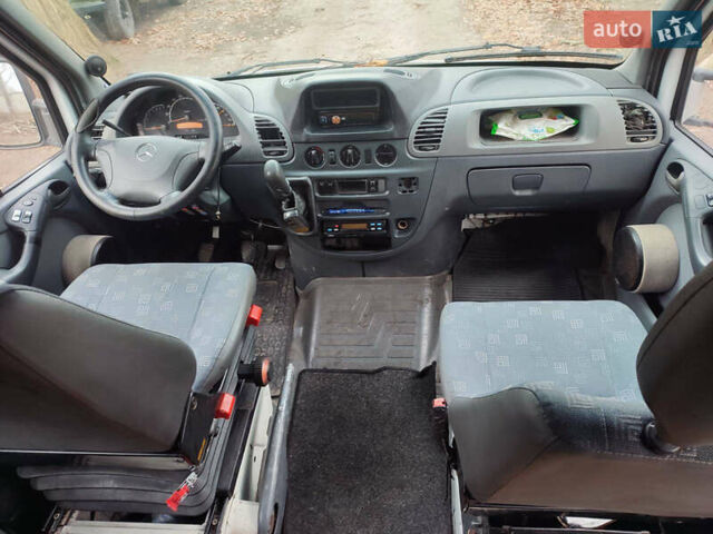 Мерседес Sprinter, об'ємом двигуна 2.7 л та пробігом 524 тис. км за 9000 $, фото 4 на Automoto.ua