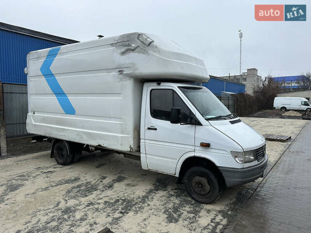 Мерседес Sprinter, объемом двигателя 0 л и пробегом 426 тыс. км за 12000 $, фото 6 на Automoto.ua