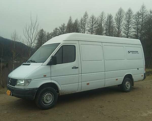 Мерседес Sprinter, об'ємом двигуна 0 л та пробігом 4 тис. км за 8300 $, фото 5 на Automoto.ua