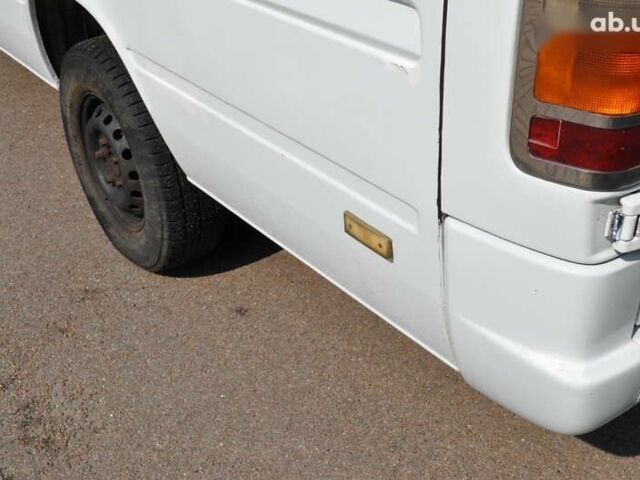 Мерседес Sprinter, объемом двигателя 2.2 л и пробегом 900 тыс. км за 9000 $, фото 23 на Automoto.ua