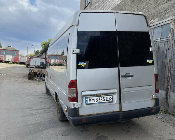 Мерседес Sprinter, объемом двигателя 2.1 л и пробегом 550 тыс. км за 3000 $, фото 3 на Automoto.ua