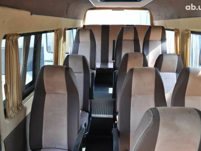 Мерседес Sprinter, объемом двигателя 2.2 л и пробегом 900 тыс. км за 9000 $, фото 29 на Automoto.ua