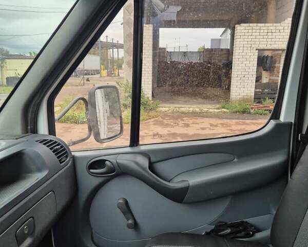 Мерседес Sprinter, объемом двигателя 2.7 л и пробегом 640 тыс. км за 12700 $, фото 20 на Automoto.ua