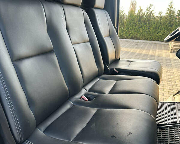 Мерседес Sprinter, об'ємом двигуна 2.2 л та пробігом 400 тис. км за 8500 $, фото 13 на Automoto.ua