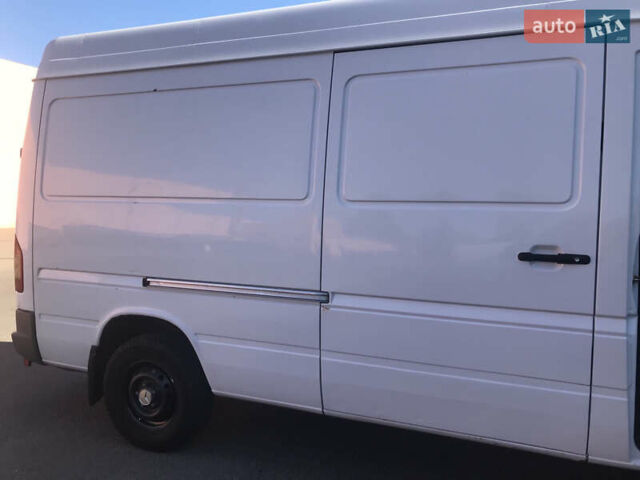 Мерседес Sprinter, об'ємом двигуна 0 л та пробігом 270 тис. км за 12000 $, фото 9 на Automoto.ua