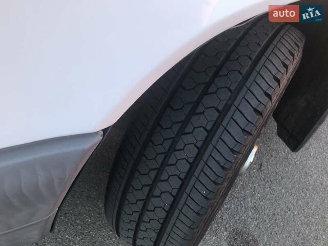 Мерседес Sprinter, об'ємом двигуна 0 л та пробігом 270 тис. км за 12000 $, фото 3 на Automoto.ua