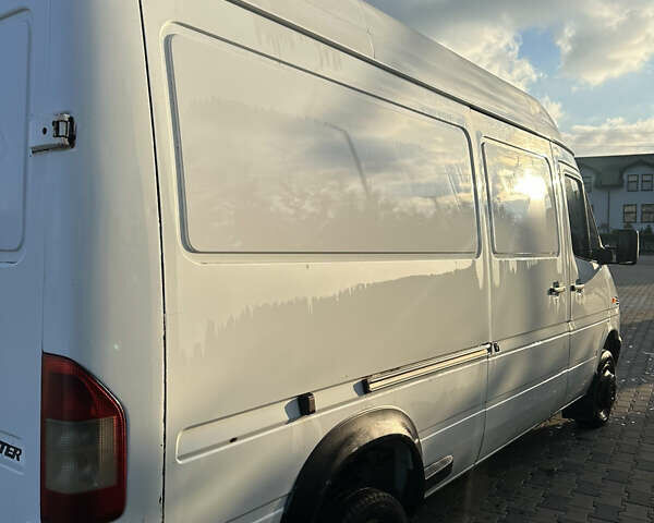 Мерседес Sprinter, об'ємом двигуна 2.2 л та пробігом 400 тис. км за 8500 $, фото 2 на Automoto.ua