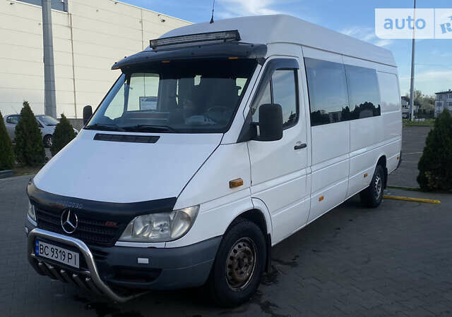 Мерседес Sprinter, объемом двигателя 2.2 л и пробегом 410 тыс. км за 8500 $, фото 2 на Automoto.ua