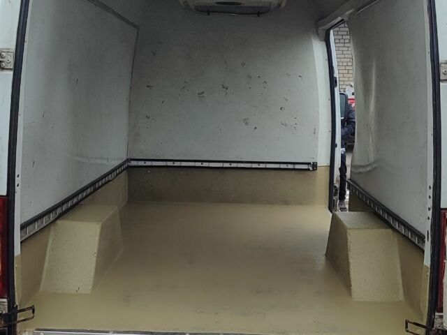 Мерседес Sprinter, объемом двигателя 0 л и пробегом 0 тыс. км за 5500 $, фото 11 на Automoto.ua