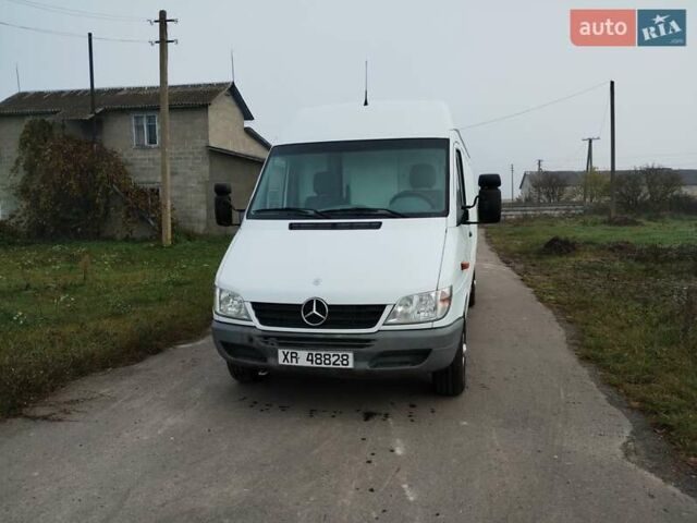 Мерседес Sprinter 2004 в Костополе на Automoto.ua Мерседес Sprinter, объемом двигателя 2.2 л и пробегом 238 тыс. км за 15500 $, фото 1 на Automoto.ua