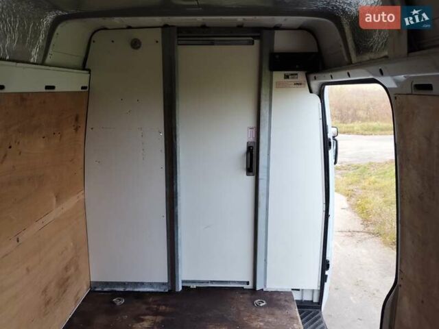 Мерседес Sprinter 2004 в Костополе на Automoto.ua Мерседес Sprinter, объемом двигателя 2.2 л и пробегом 238 тыс. км за 15500 $, фото 38 на Automoto.ua