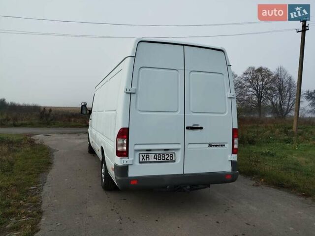 Мерседес Sprinter 2004 в Костополе на Automoto.ua Мерседес Sprinter, объемом двигателя 2.2 л и пробегом 238 тыс. км за 15500 $, фото 8 на Automoto.ua