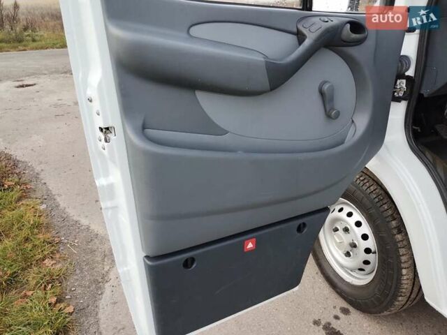 Мерседес Sprinter 2004 в Костополе на Automoto.ua Мерседес Sprinter, объемом двигателя 2.2 л и пробегом 238 тыс. км за 15500 $, фото 21 на Automoto.ua