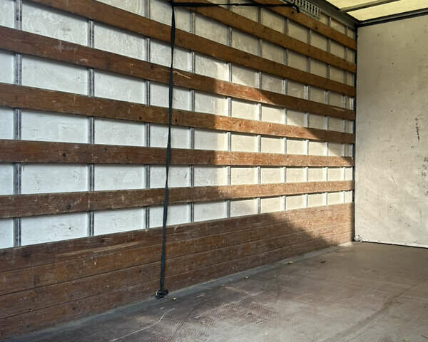 Мерседес Sprinter, объемом двигателя 0 л и пробегом 684 тыс. км за 14000 $, фото 6 на Automoto.ua