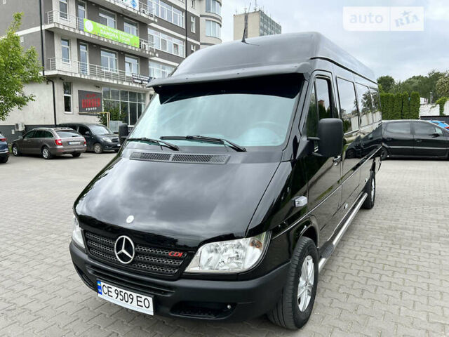 Мерседес Sprinter, об'ємом двигуна 2.69 л та пробігом 205 тис. км за 13950 $, фото 3 на Automoto.ua