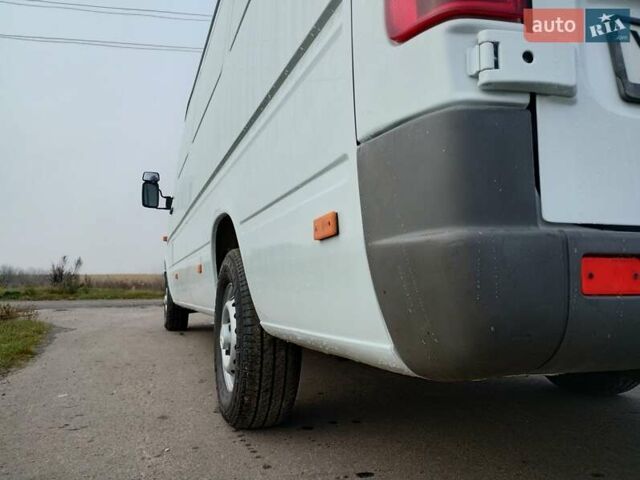 Мерседес Sprinter 2004 в Костополе на Automoto.ua Мерседес Sprinter, объемом двигателя 2.2 л и пробегом 238 тыс. км за 15500 $, фото 13 на Automoto.ua